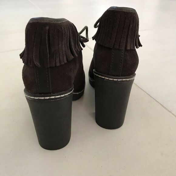 Tory Burch Hilary Suede Fringe Fur Lined Lace Up Chunky Booties FLAW - Picture 4 of 11